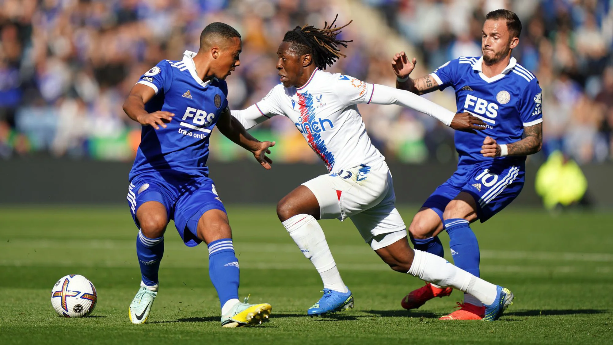 keo handicap 3 Chấp nửa trái giữa đội Leicester vs Crystal Palace